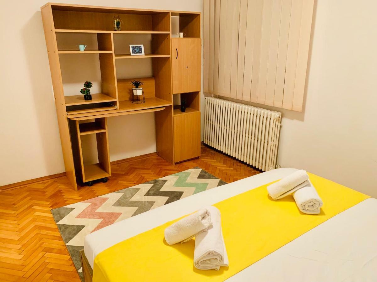 Ultracentral Apartment With All You Need: Wifi, Tv, Ac, Washer, Coffe ทิมิชัวรา ภายนอก รูปภาพ