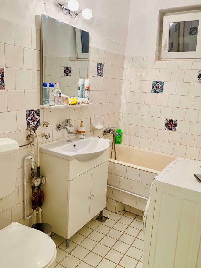 Ultracentral Apartment With All You Need: Wifi, Tv, Ac, Washer, Coffe ทิมิชัวรา ภายนอก รูปภาพ